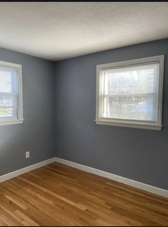 2 bed, 1 bath apartment for rent at 775 Lagrange Unit 3, West Roxbury — photo 7 of 9