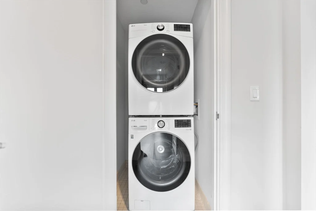 2 bed, 2 bath apartment for rent at 776 Boylston St Unit 5C, Back Bay — photo 14 of 27