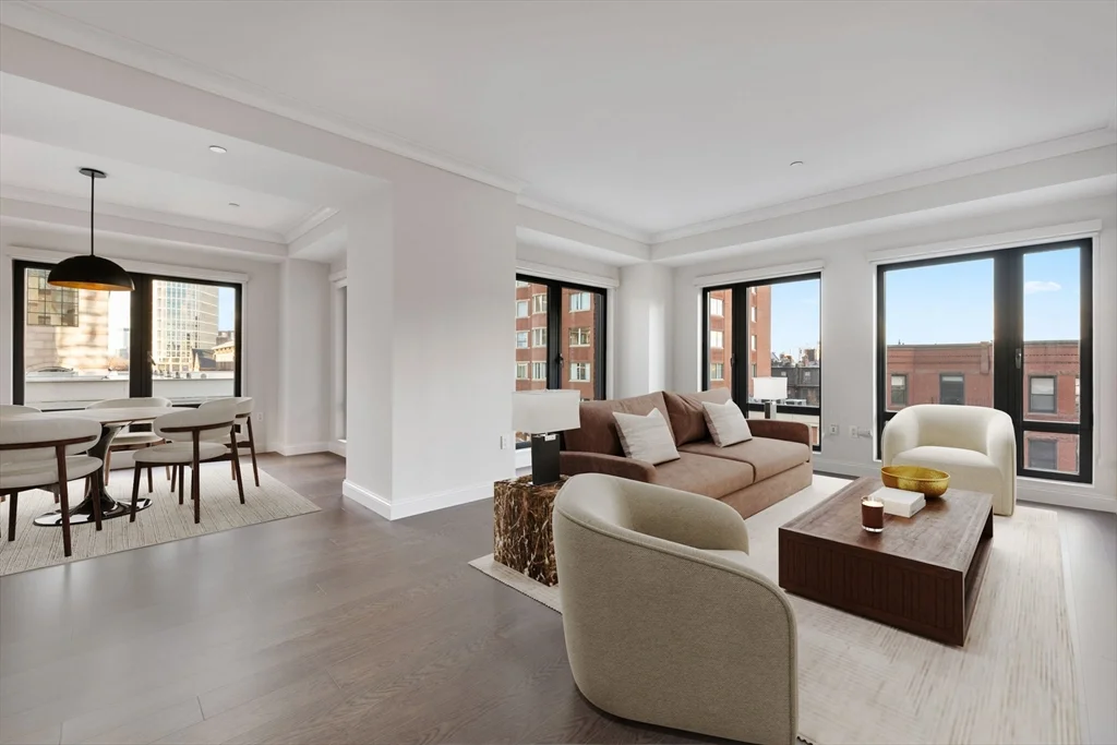 2 bed, 2 bath apartment for rent at 776 Boylston St Unit 5C, Back Bay