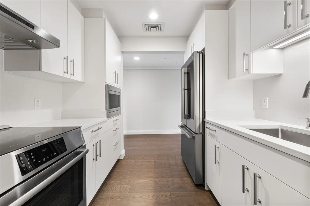 2 bed, 2 bath apartment for rent at 776 Boylston St Unit 5C, Back Bay — photo 4 of 27