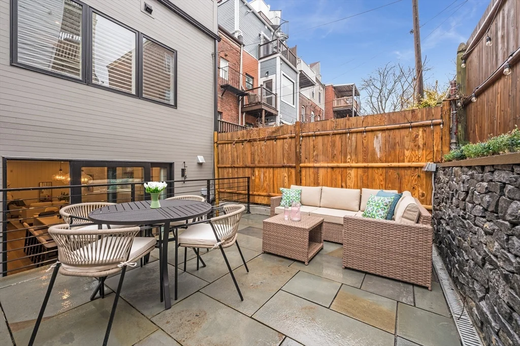 2 bed, 2 bath apartment for rent at 776 E 6th St Unit 1, South Boston — photo 8 of 29