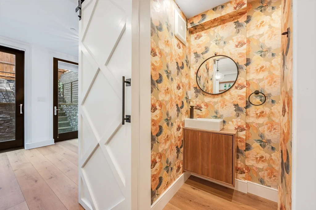 2 bed, 2 bath apartment for rent at 776 E 6th St Unit 1, South Boston — photo 11 of 29