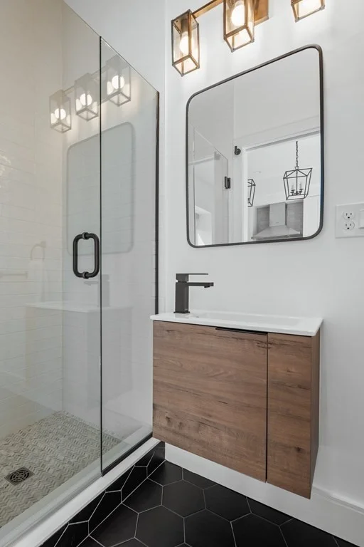 2 bed, 2 bath apartment for rent at 776 E 6th St Unit 2, South Boston — photo 15 of 29