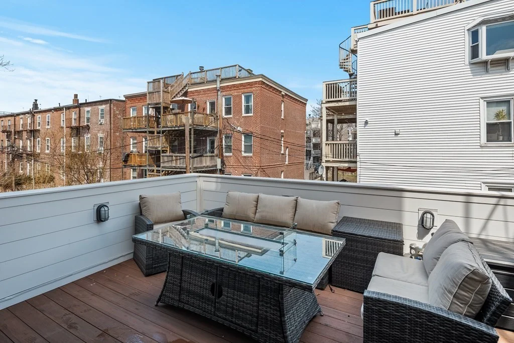 2 bed, 2 bath apartment for rent at 776 E 6th St Unit 2, South Boston — photo 25 of 29
