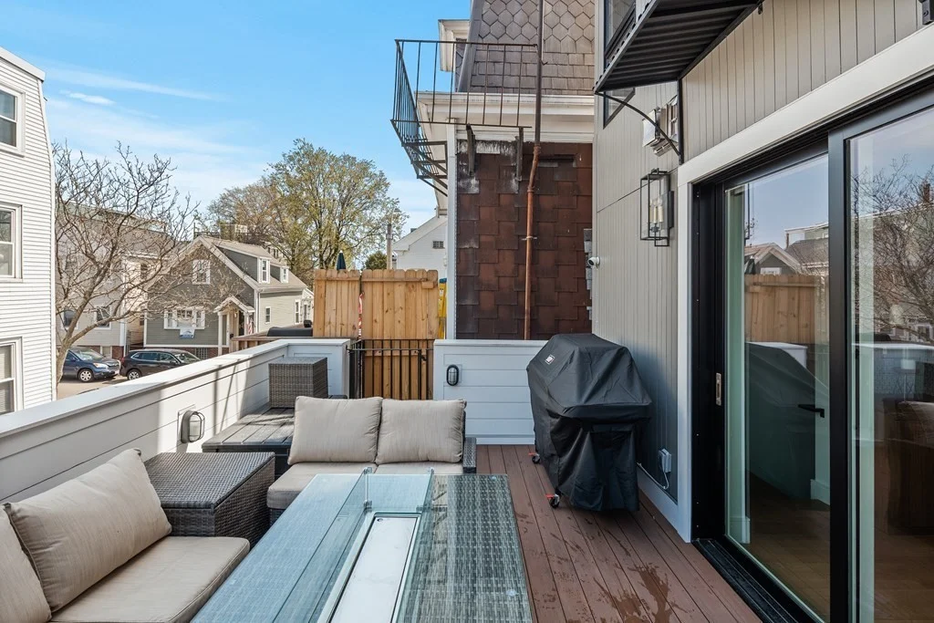 2 bed, 2 bath apartment for rent at 776 E 6th St Unit 2, South Boston — photo 23 of 29