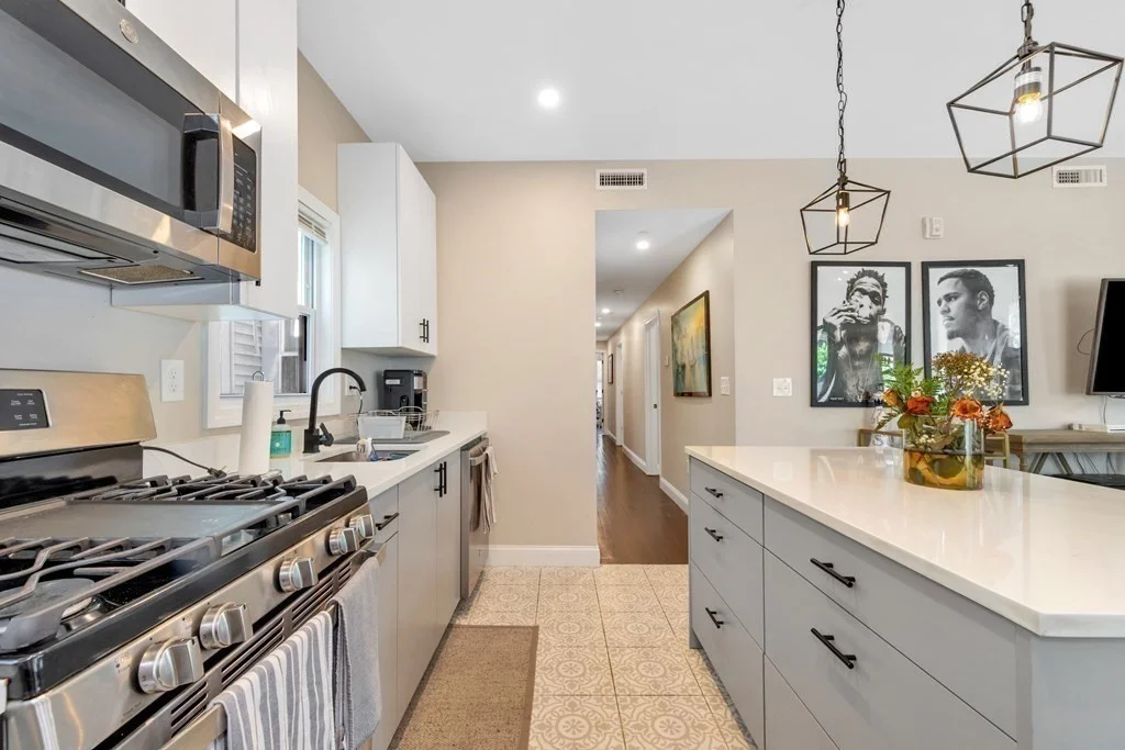 3 bed, 2 bath apartment for rent at 777 Columbia Rd Unit 1, Boston — photo 16 of 41