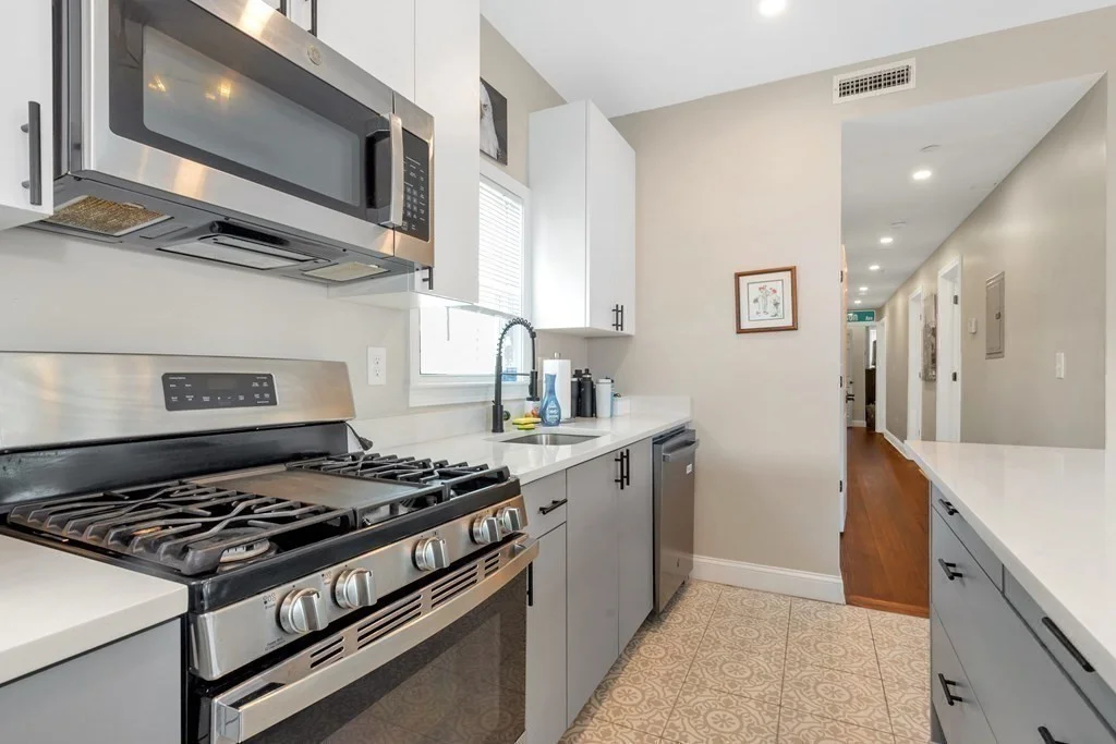 3 bed, 2 bath apartment for rent at 777 Columbia Rd Unit 1, Boston — photo 26 of 41