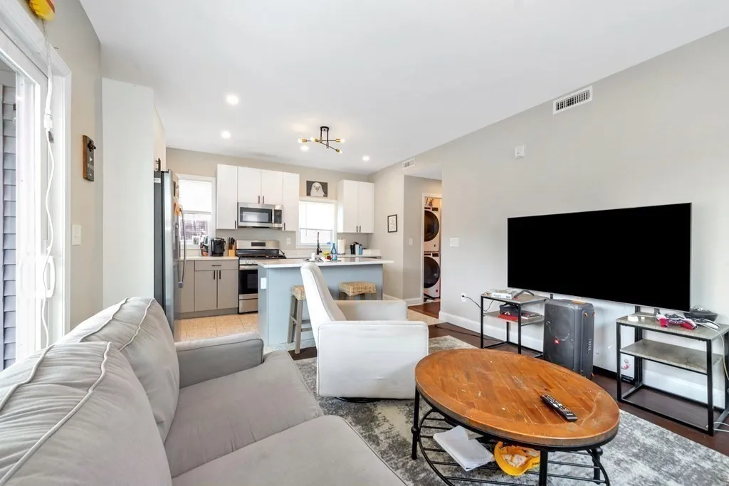 4 bed, 2 bath apartment for rent at 777 Columbia Rd Unit 2, Boston — photo 17 of 21