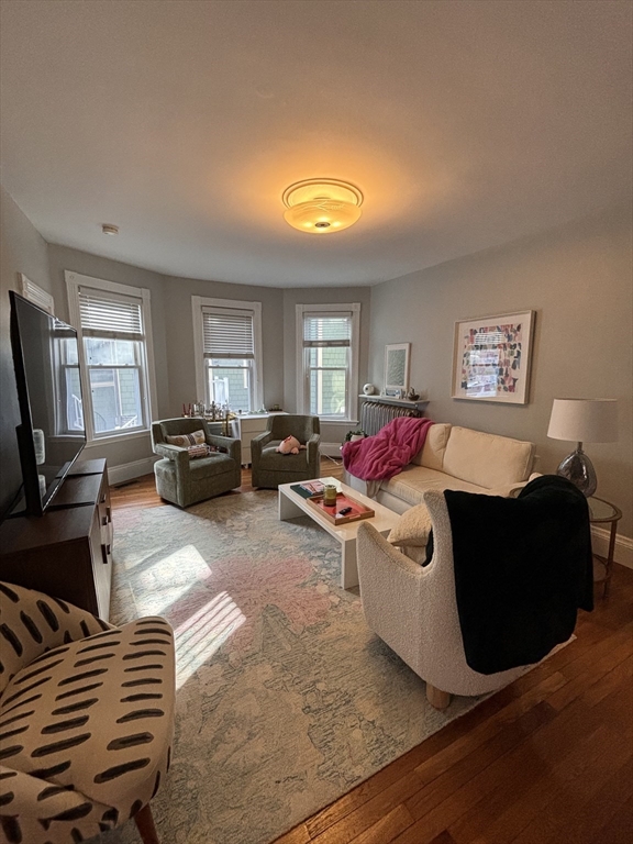 3 bed, 2 bath apartment for rent at 777 E 4th Unit 1, South Boston