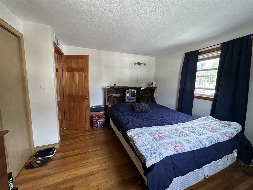 2 bed, 1 bath apartment for rent at 777 Lagrange St Unit 4, West Roxbury — photo 2 of 11