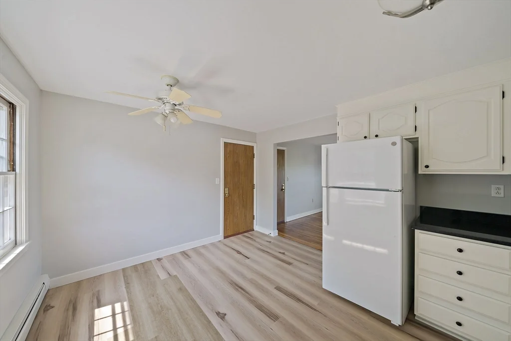 2 bed, 1 bath apartment for rent at 777 Washington St Unit F, Canton — photo 3 of 18