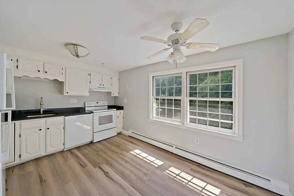 2 bed, 1 bath apartment for rent at 777 Washington St Unit F, Canton — photo 5 of 18