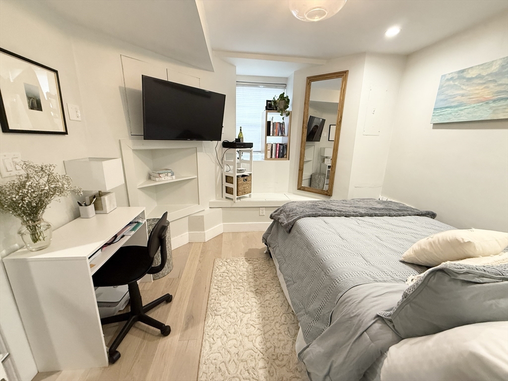 2 bed, 2.5 bath apartment for rent at 778 East 5th St Unit 1, South Boston — photo 16 of 24