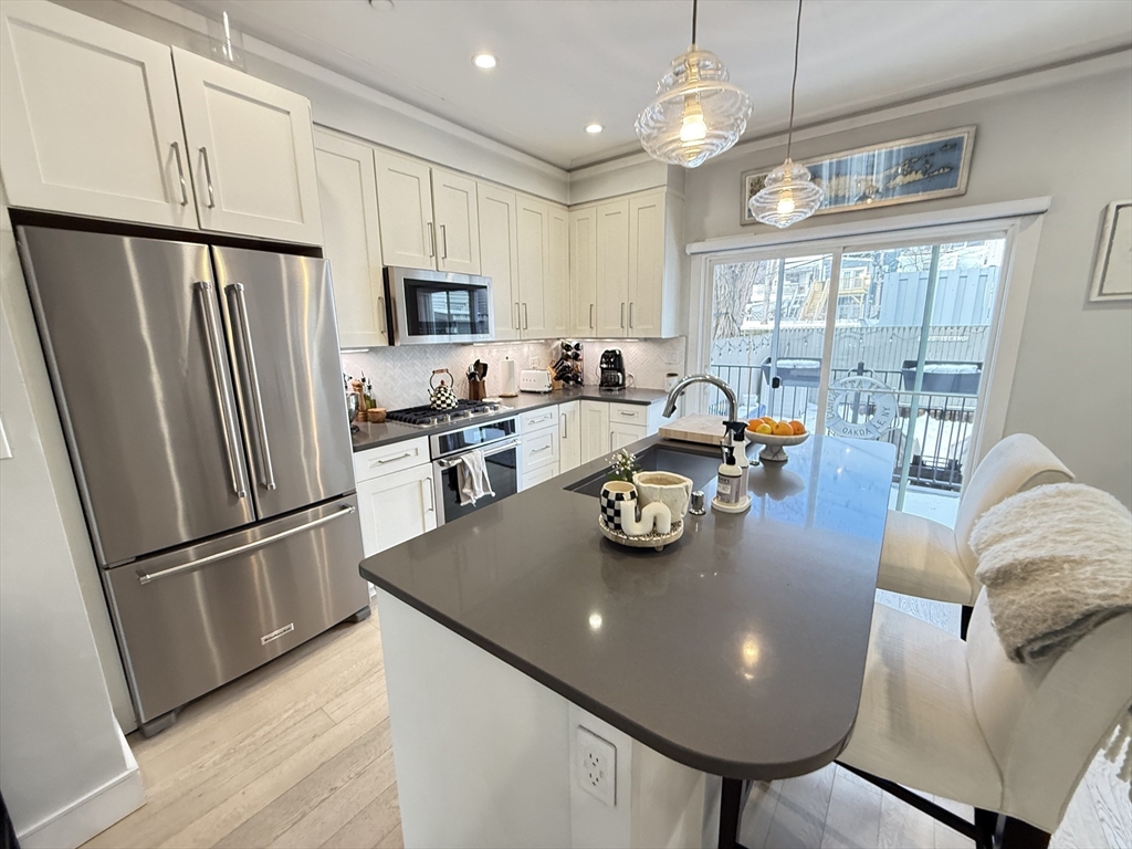 2 bed, 2.5 bath apartment for rent at 778 East 5th St Unit 1, South Boston — photo 15 of 24