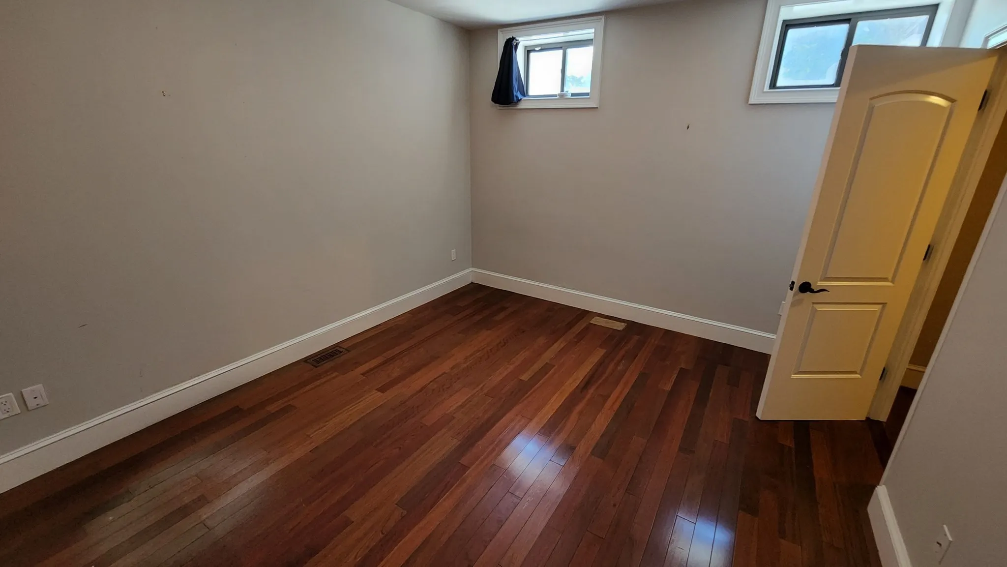 3 bed, 3 bath apartment for rent at 778 East Broadway Unit 2, South Boston — photo 12 of 19