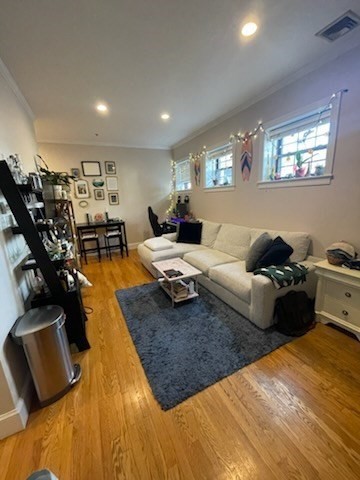 1 bed, 1 bath apartment for rent at 779 E 5th St Unit 2, South Boston — photo 4 of 12