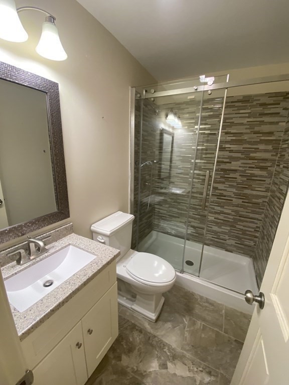 4 bed, 3 bath apartment for rent at 77A South Central Unit 1, Quincy — photo 17 of 29