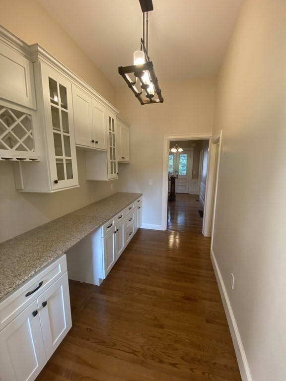 4 bed, 3 bath apartment for rent at 77A South Central Unit 1, Quincy — photo 12 of 29
