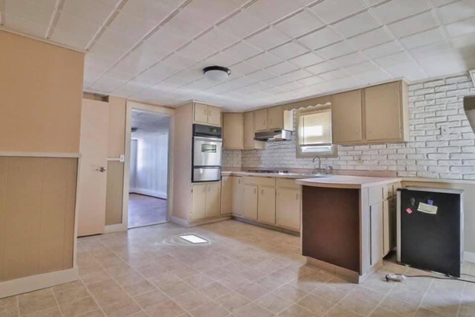 3 bed, 2 bath apartment for rent at 78 5th St Unit 2, East Cambridge — photo 1 of 18