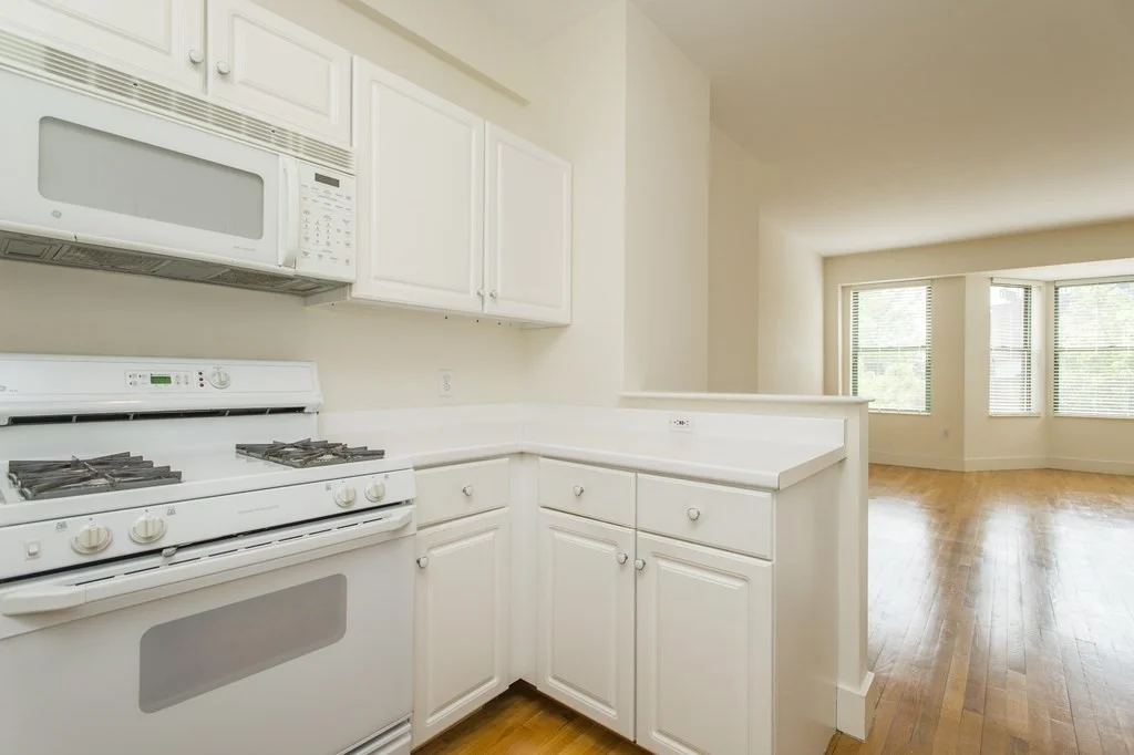 2 bed, 1 bath apartment for rent at 78-96 Broadway St Unit C-3, Back Bay — photo 5 of 14