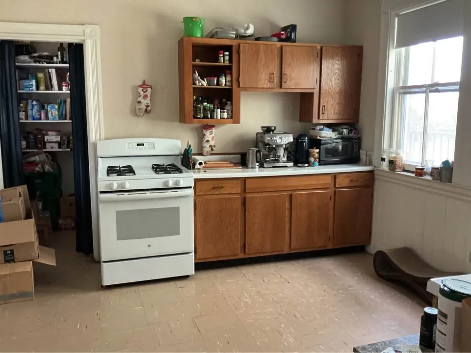 3 bed, 1 bath apartment for rent at 78 Aldie St Unit 2, Allston — photo 3 of 10