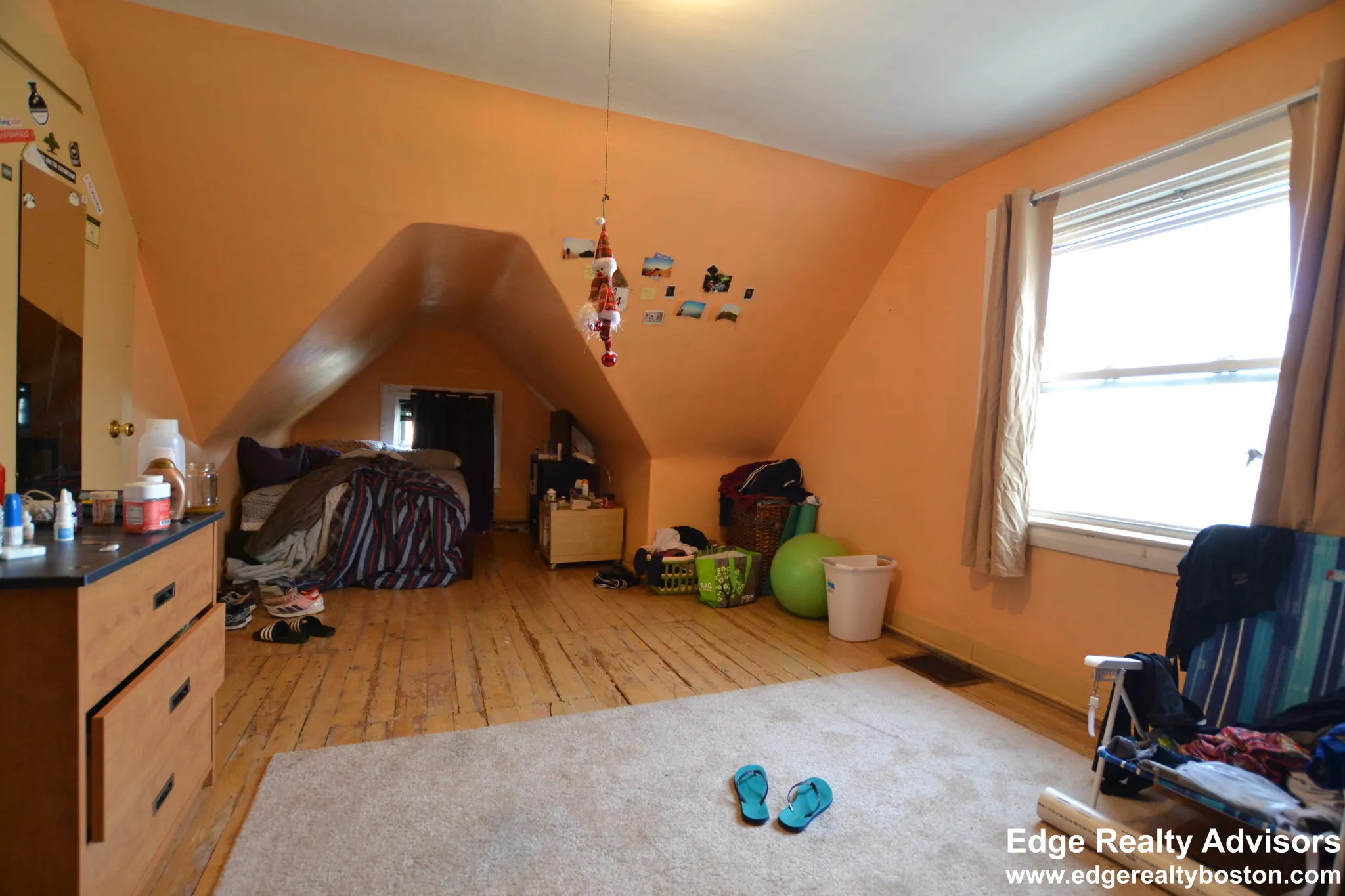 6 bed, 3 bath apartment for rent at 78 Arlington St Unit 1, Brighton — photo 15 of 16
