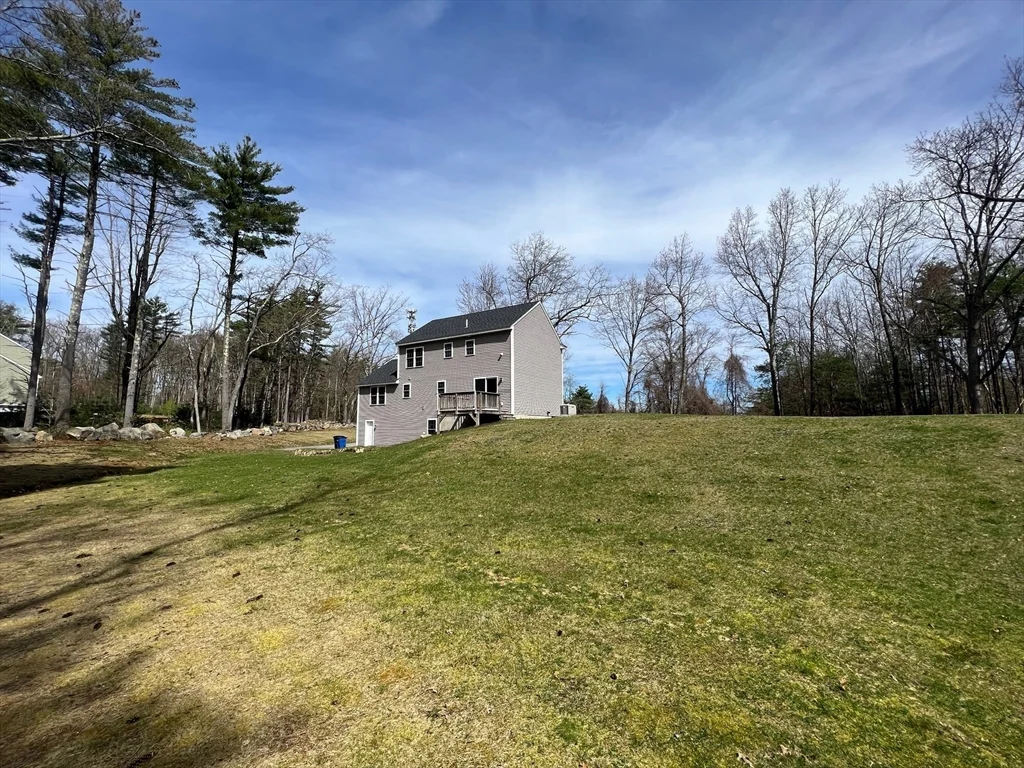 3 bed, 2 bath apartment for rent at 78 Bayberry Hill Rd, Townsend — photo 21 of 26
