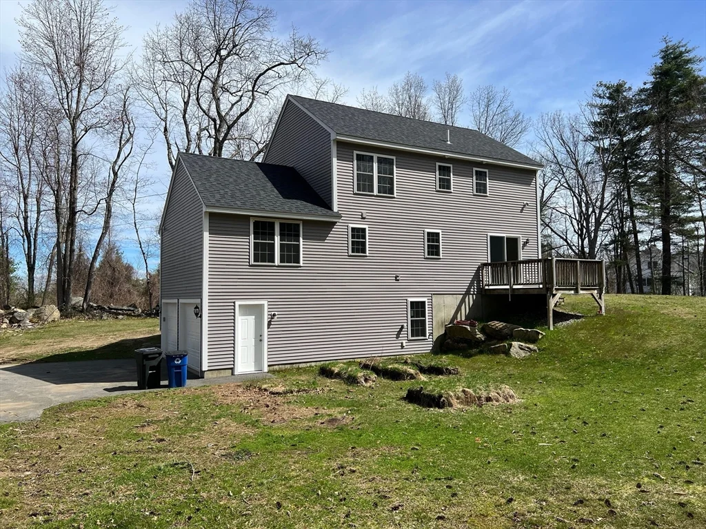 3 bed, 2 bath apartment for rent at 78 Bayberry Hill Rd, Townsend — photo 25 of 26