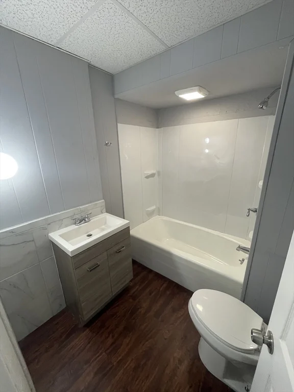 4 bed, 1 bath apartment for rent at 78 Birch St Unit 1, Worcester — photo 11 of 11