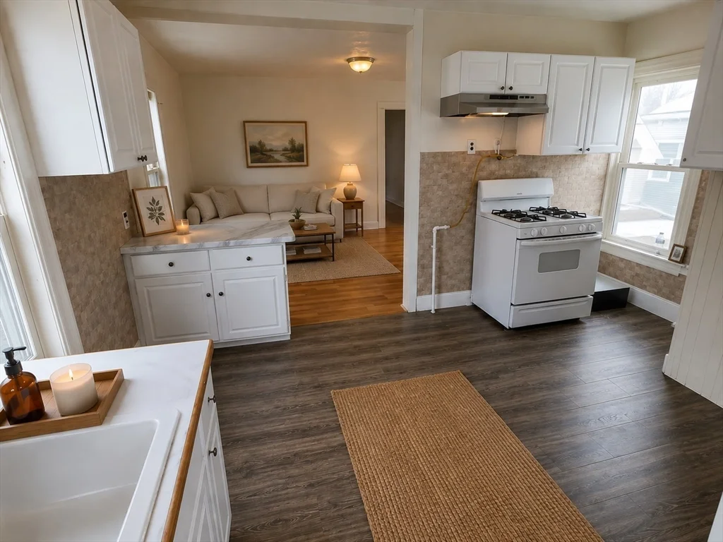 2 bed, 1 bath apartment for rent at 78 Birch St Unit 2, Worcester — photo 3 of 6
