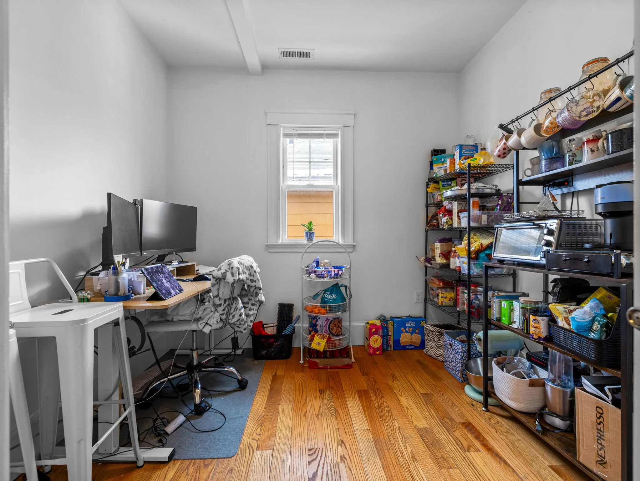 4 bed, 2 bath apartment for rent at 78 Bowdoin St Unit 2, South Medford — photo 8 of 18