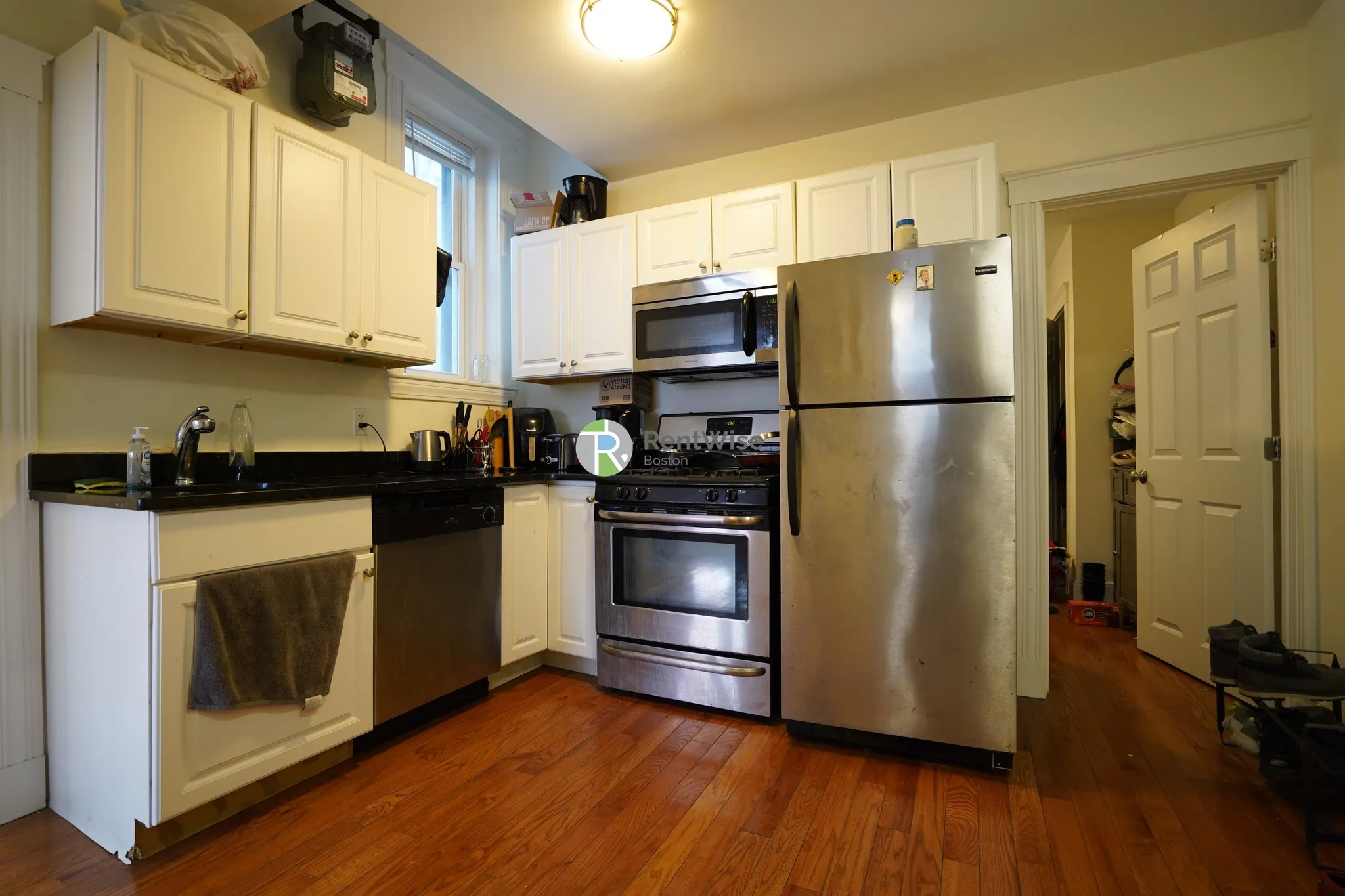 2 bed, 1 bath apartment for rent at 78 Brainerd Rd Unit 1, Allston — photo 2 of 19