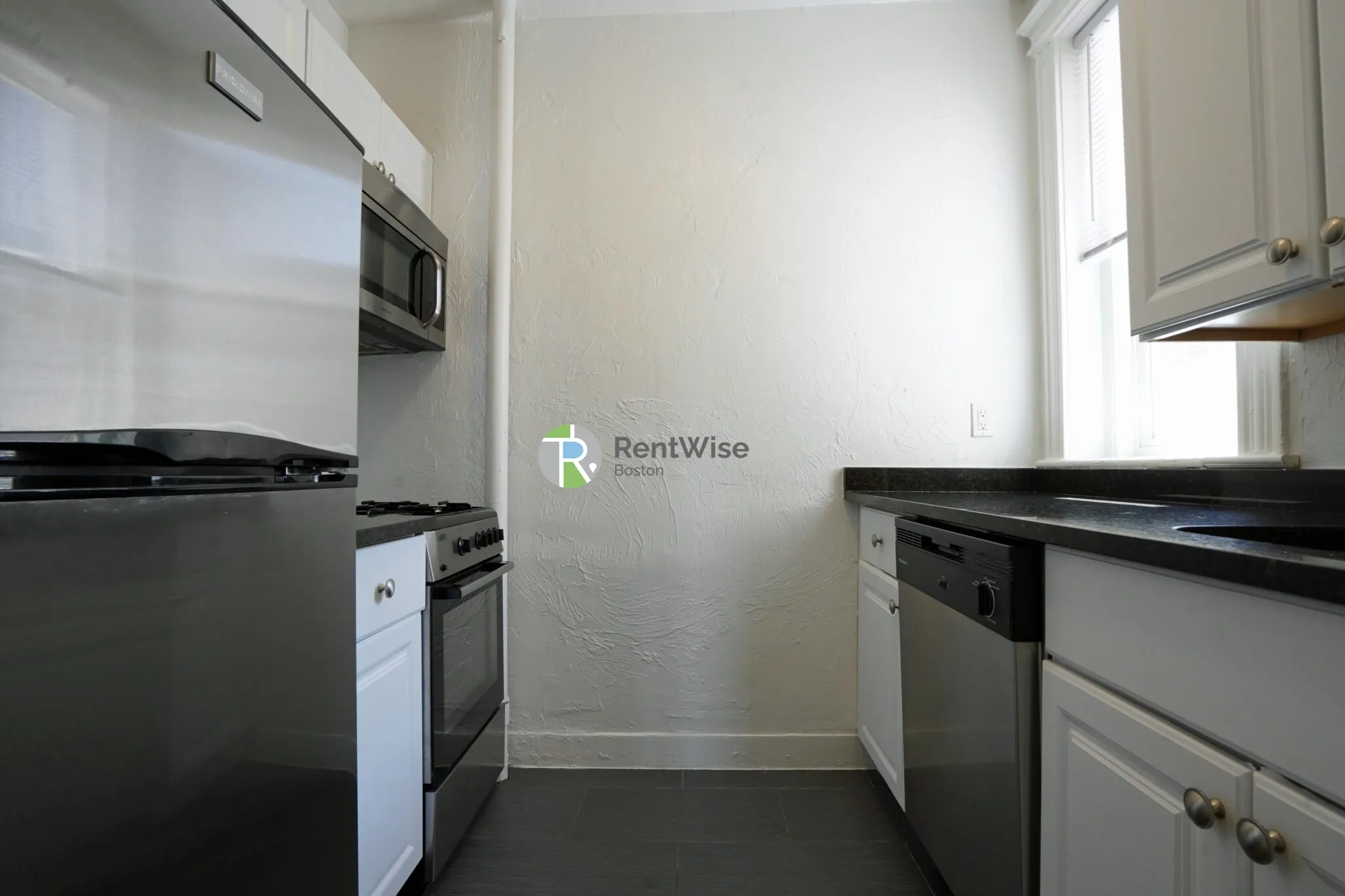 1 bed, 1 bath apartment for rent at 78 Brainerd Rd Unit 16, Allston — photo 17 of 30