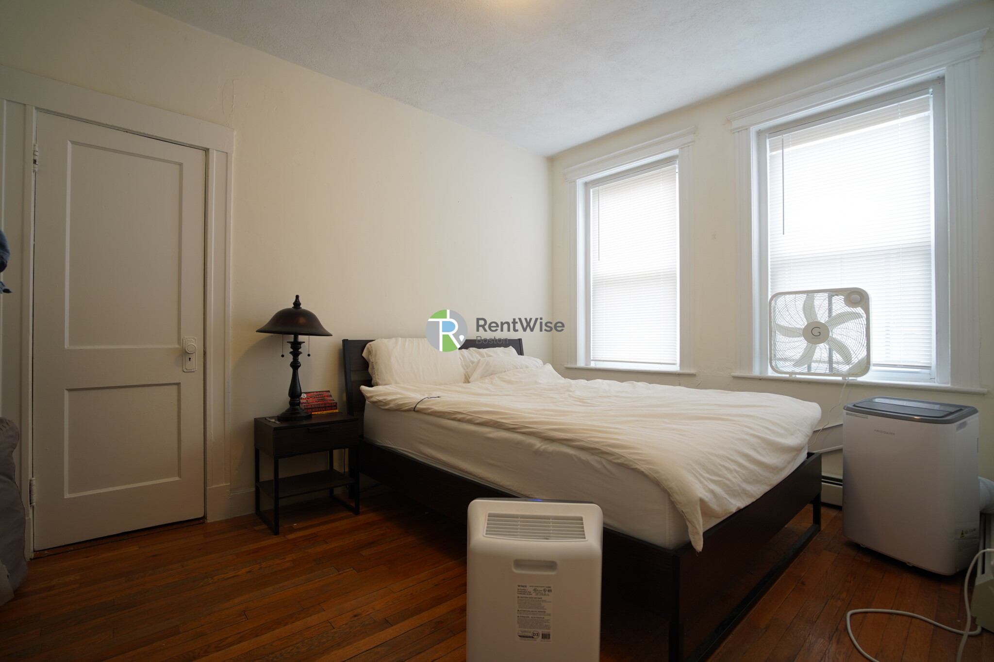 1 bed, 1 bath apartment for rent at 78 Brainerd Rd Unit 19, Allston — photo 4 of 16
