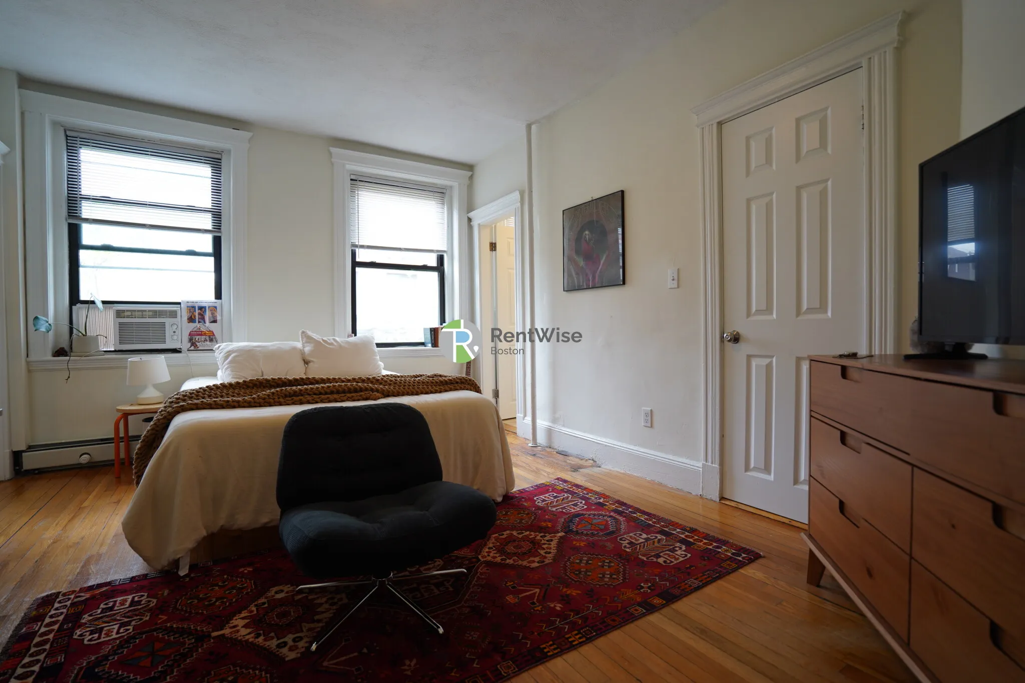 Studio bed, 1 bath apartment for rent at 78 Brainerd Rd Unit 4, Allston — photo 2 of 14