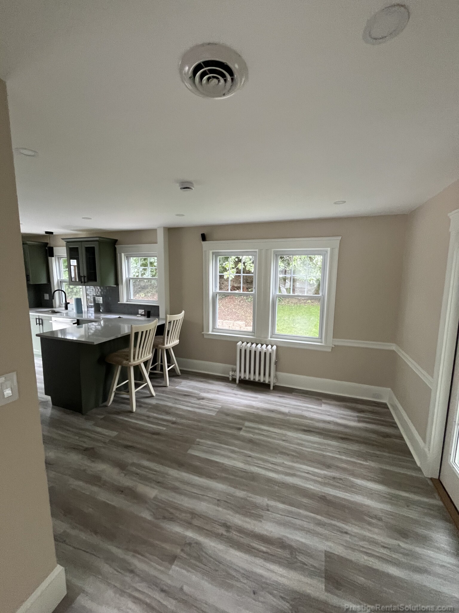 3.5 bed, 2 bath apartment for rent at 78 Commonwealth Ave Unit 1, Dedham — photo 4 of 37