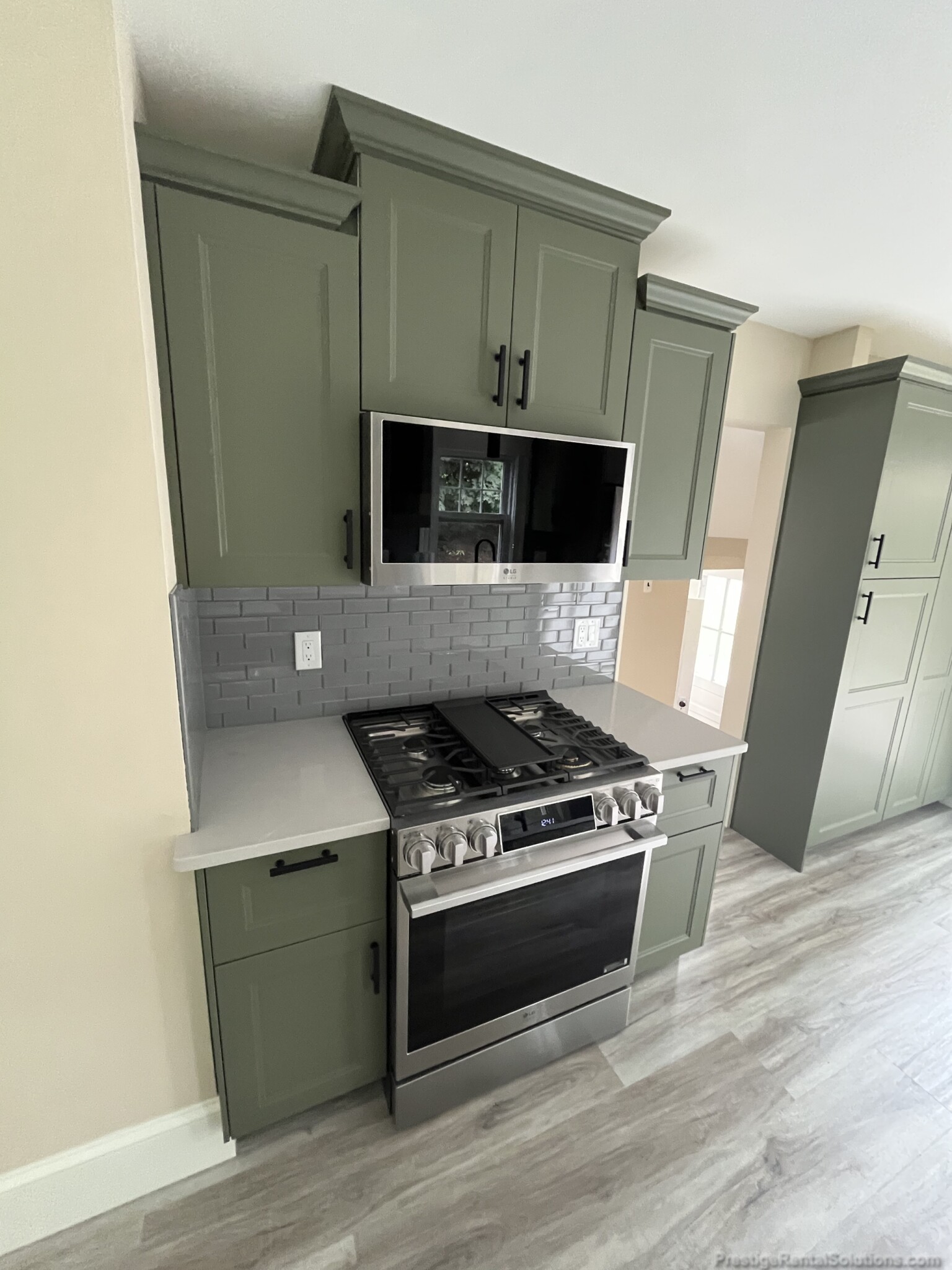 3.5 bed, 2 bath apartment for rent at 78 Commonwealth Ave Unit 1, Dedham — photo 8 of 37