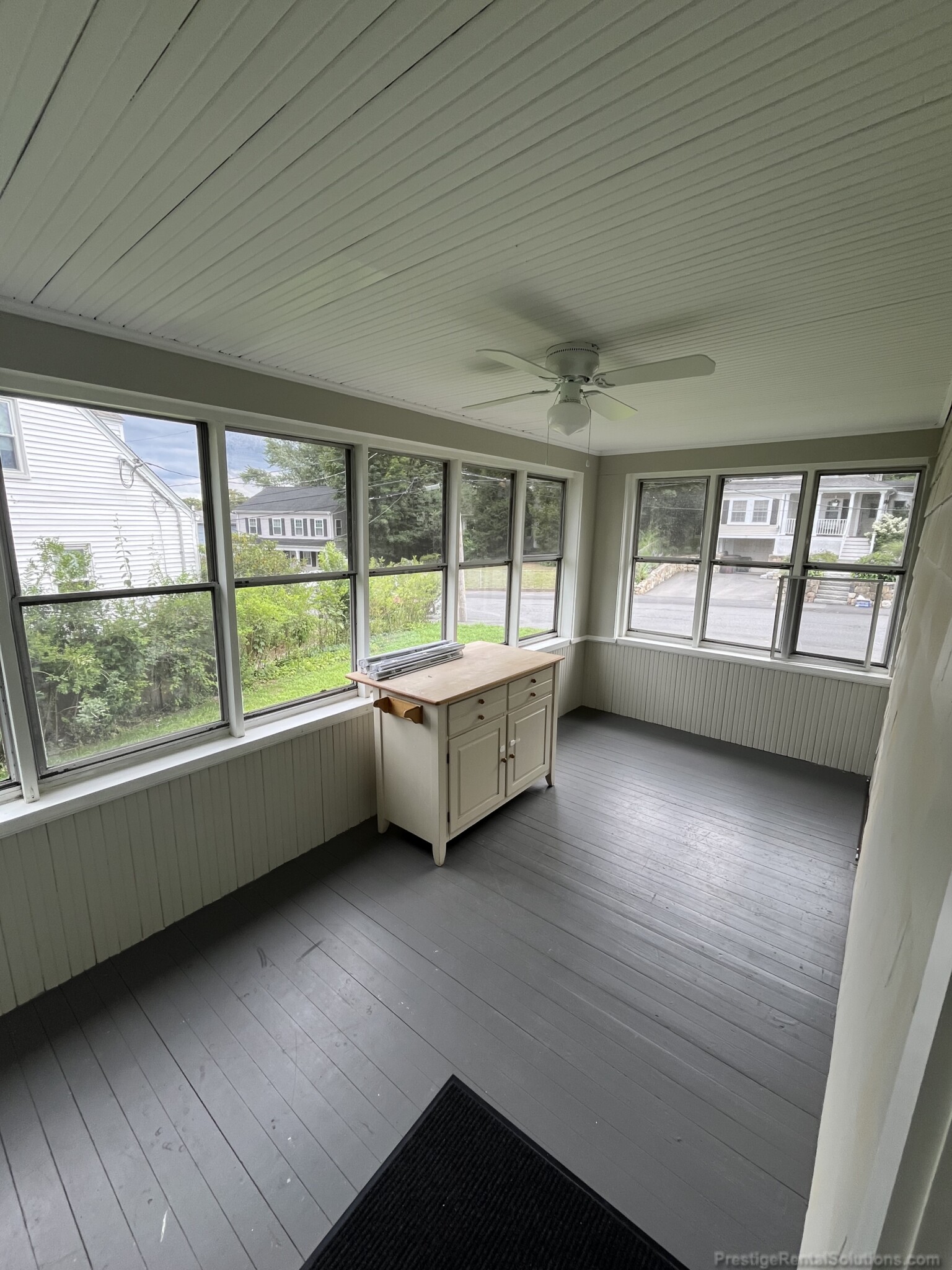 3.5 bed, 2 bath apartment for rent at 78 Commonwealth Ave Unit 1, Dedham — photo 5 of 37