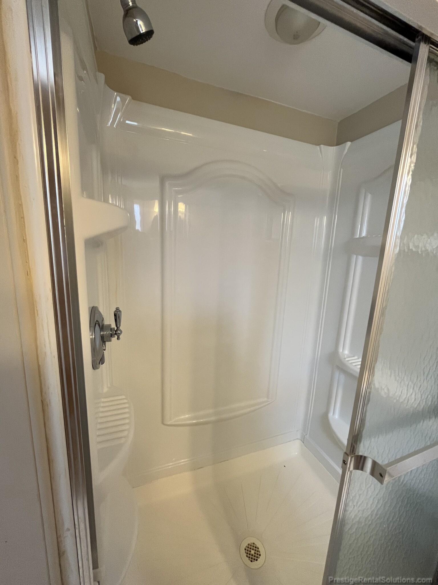 3.5 bed, 2 bath apartment for rent at 78 Commonwealth Ave Unit 1, Dedham — photo 18 of 37