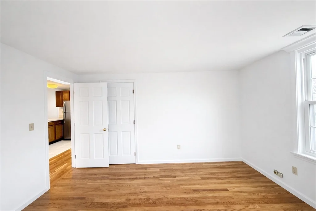 2 bed, 1 bath apartment for rent at 78 Dalby St Unit 3, Nonantum — photo 18 of 29