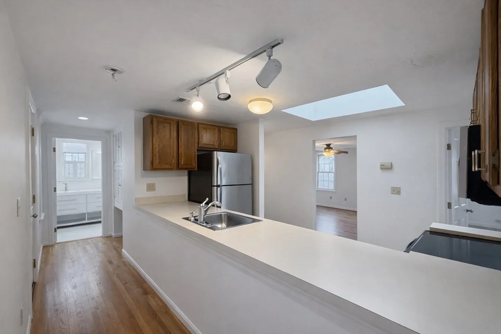 2 bed, 1 bath apartment for rent at 78 Dalby St Unit 3, Nonantum — photo 22 of 29