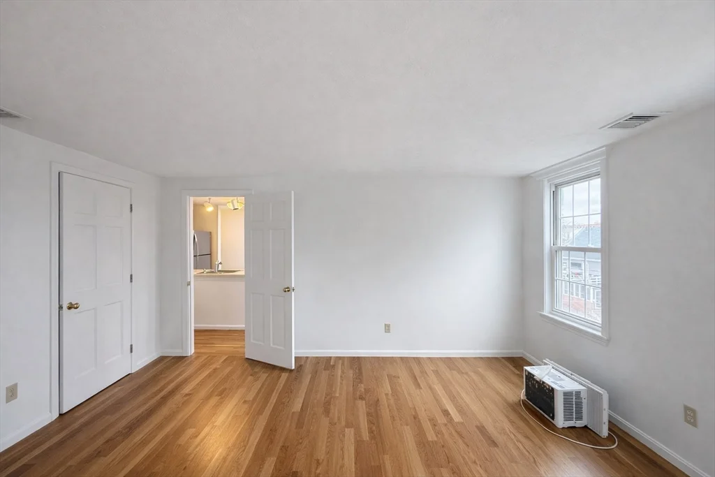 2 bed, 1 bath apartment for rent at 78 Dalby St Unit 3, Nonantum — photo 27 of 29