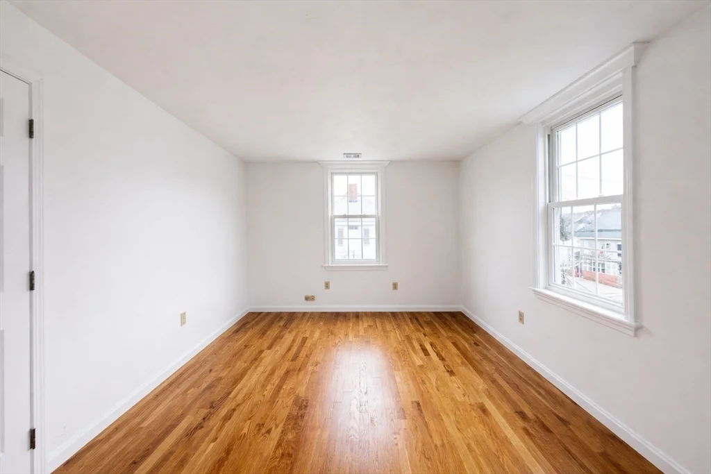 2 bed, 1 bath apartment for rent at 78 Dalby St Unit 3, Nonantum — photo 20 of 29