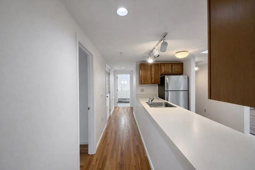 2 bed, 1 bath apartment for rent at 78 Dalby St Unit 3, Nonantum — photo 12 of 29