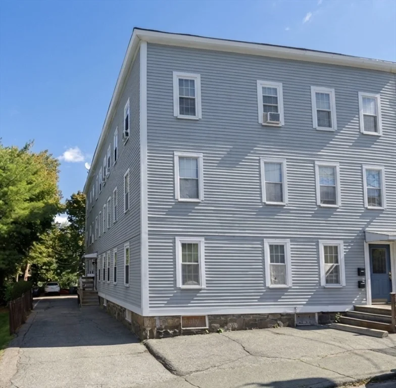 2 bed, 1 bath apartment for rent at 78 Dalby St Unit 4, Nonantum — photo 11 of 11