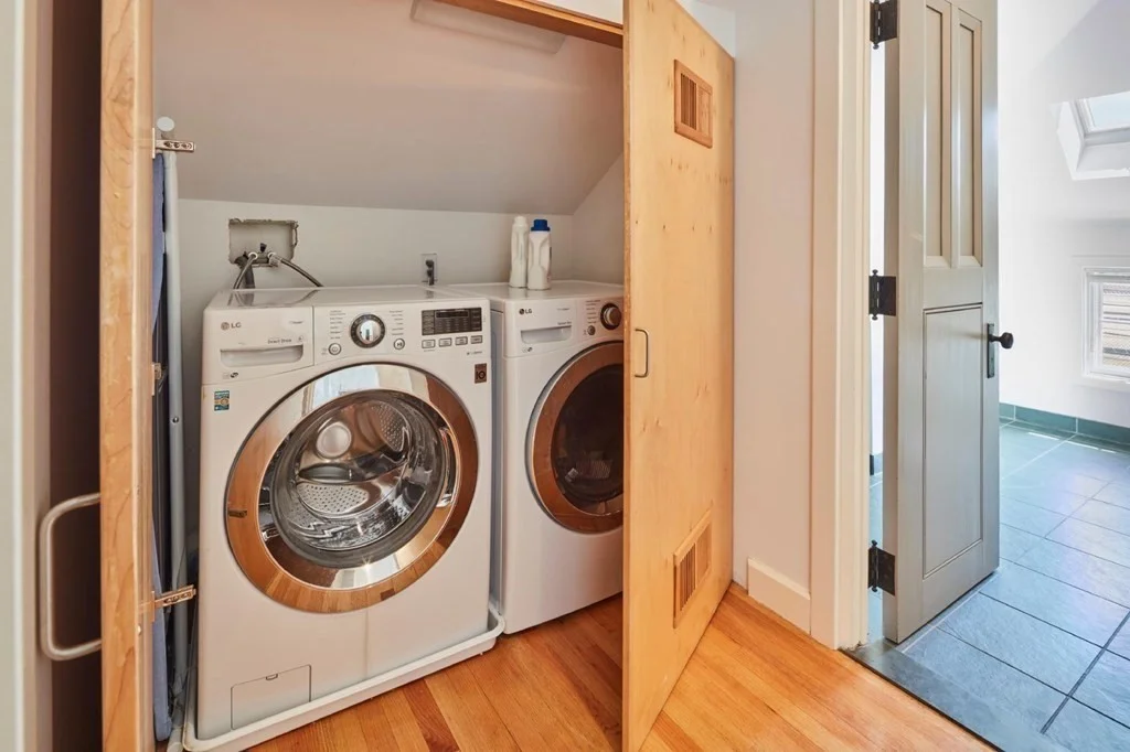 3 bed, 3 bath apartment for rent at 78 Davis Ave Unit 1, Brookline — photo 13 of 17