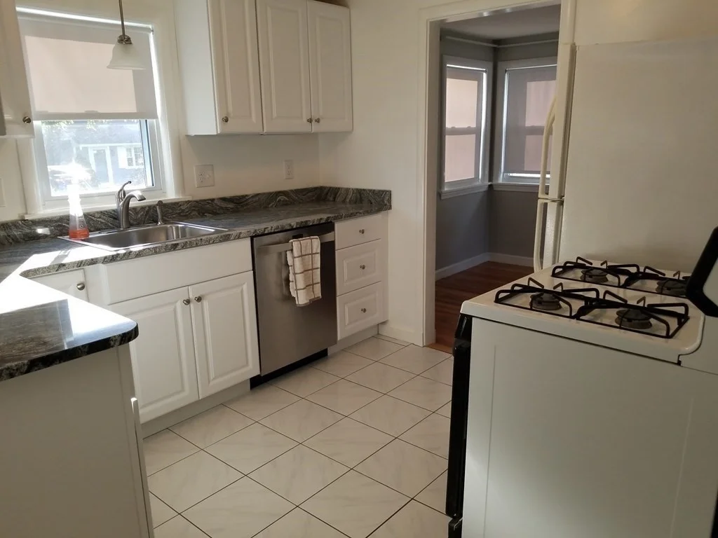 3 bed, 1 bath apartment for rent at 78 Dunster Rd Unit 78, Framingham — photo 3 of 18