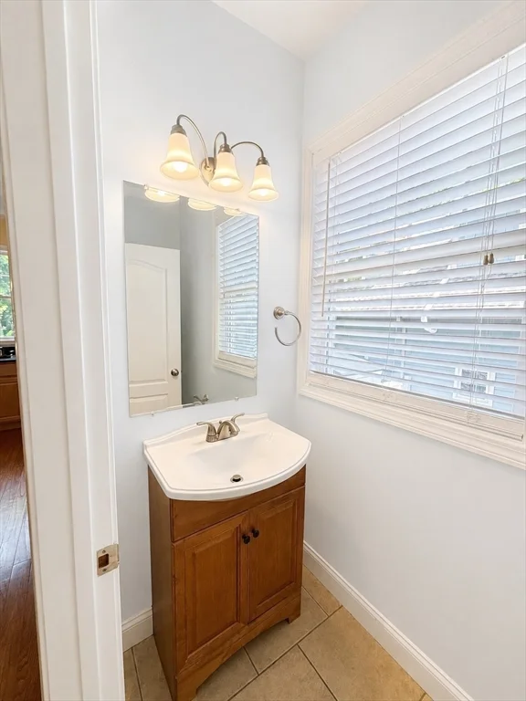 3 bed, 2 bath apartment for rent at 78 Durnell Ave Unit n/a, Roslindale — photo 4 of 12
