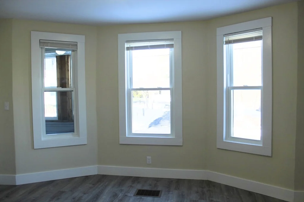 2 bed, 1 bath apartment for rent at 78 Endicott St Unit 1L, Peabody — photo 7 of 15