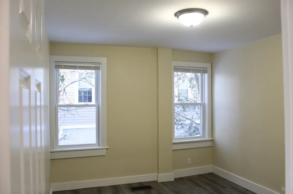 2 bed, 1 bath apartment for rent at 78 Endicott St Unit 1L, Peabody — photo 8 of 15